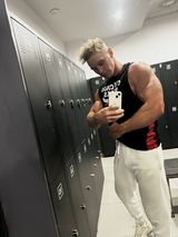 Foto pengguna Kamilll696