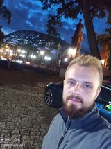 Foto pengguna Leon1995