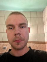 Foto pengguna mniechcial11