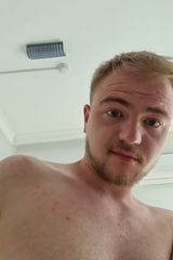 Foto pengguna karolx988