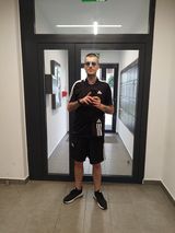 Foto pengguna Zairoz1990