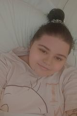 Foto pengguna Paulina200002