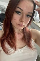 Foto pengguna Emilika553