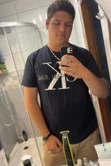 Foto pengguna To65nn