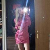 Foto pengguna ChetnaNiunia