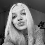 Foto pengguna xninaa