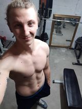 Foto pengguna Matooo