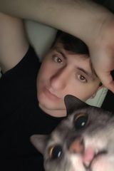 Foto pengguna Adameq