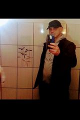 Foto pengguna arek83922