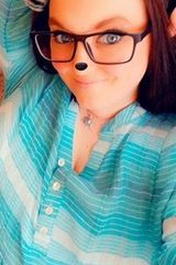 Foto pengguna Elaineyoung241