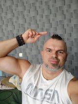 Foto pengguna Karlos69