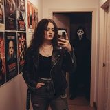 Foto pengguna Krysiaaaq