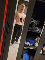 Foto pengguna eryk61423