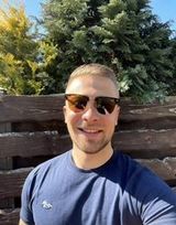 Foto pengguna Adiadi1212