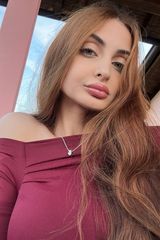 Foto pengguna emiliakin065