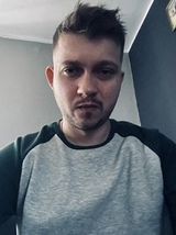 Foto pengguna Adrian19997