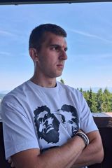 Foto pengguna Pawciog1