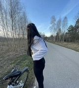 Foto pengguna Ola1238