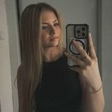 Foto pengguna Nicol838