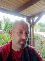 Foto pengguna Marek280718