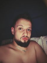 Foto pengguna Lukiqq