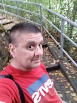 Foto pengguna Utik22