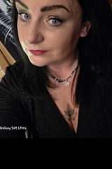 Foto pengguna ImNotPerfect