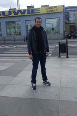 Foto pengguna Omarfarah12