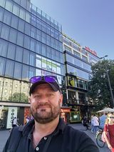 Foto pengguna Marcinekmis