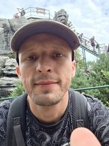 Foto pengguna Sprytnyadi