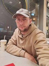 Foto pengguna Adrian0987654