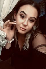 Foto pengguna kozdraanna04