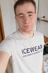 Foto pengguna miuosh452