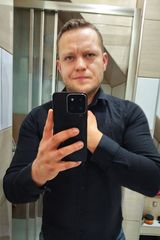 Foto pengguna invisible44