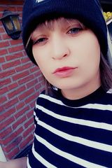 Foto pengguna Elfik94