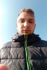 Foto pengguna karolgendek617777