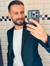 Foto pengguna Seemir