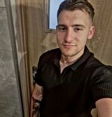 Foto pengguna lvki01