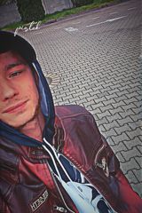 Foto pengguna Hubercik24