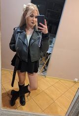 Foto pengguna blondynnnnaaa