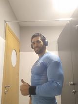 Foto pengguna Larbic