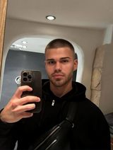 Foto pengguna vayne05