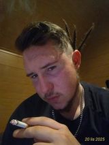 Foto pengguna DreaDhEAdXD