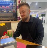 Foto pengguna Maks1012