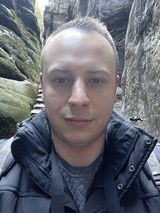 Foto pengguna Daamian0002