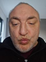 Foto pengguna johnnyschurmans52