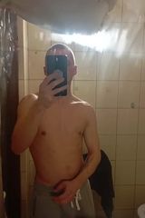 Foto pengguna michalakp515