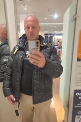 Foto pengguna Piotr02xxx