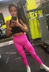 Foto pengguna Agaa9404