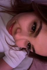 Foto pengguna Haaniaa19